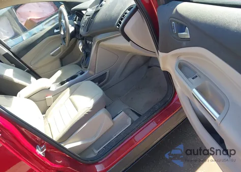 2016 Ford Escape Se z USA, uszkodzony, nr VIN 1FMCU0G79GUC41834